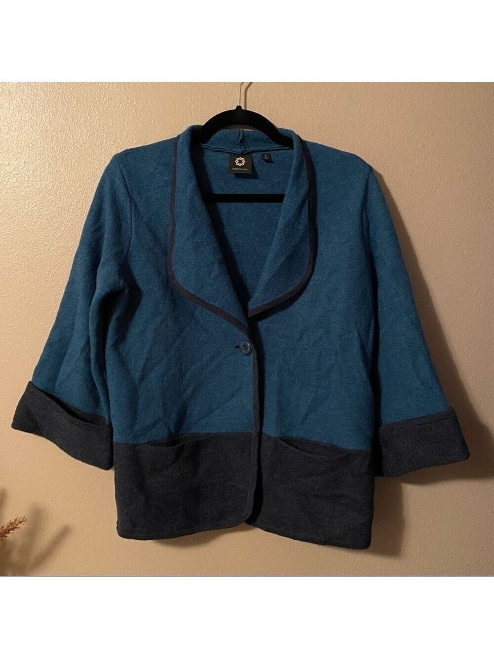 Amber Sun Cardigan Women’s Size Small Teal Black 100% Merino Wool Cardigan